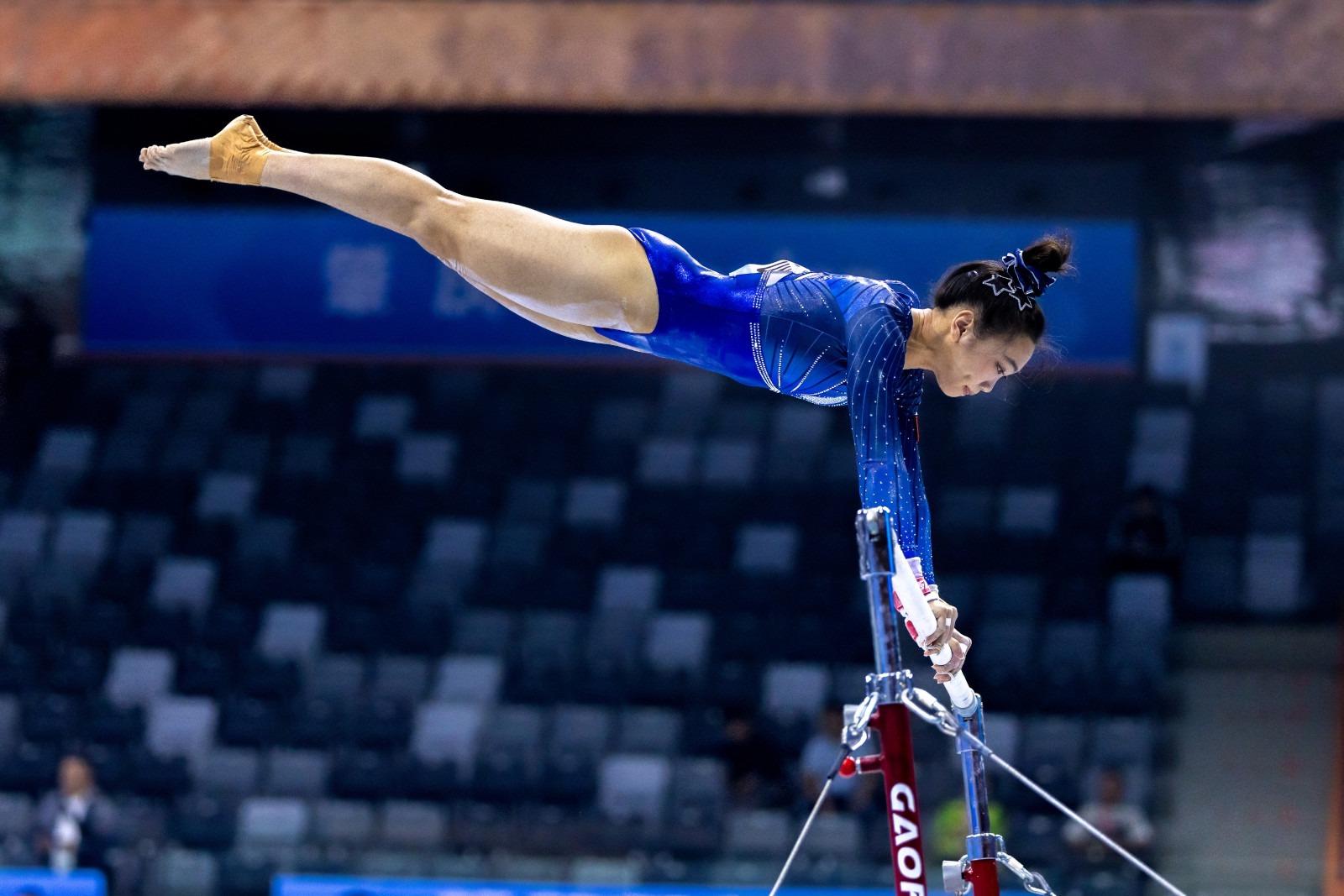 海廷加：奥斯梅恩和伊布、德罗巴一样强大，始终是一个威胁