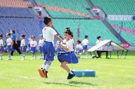 《恋与深空》正式公开秦彻！回应泄密：将积极维权